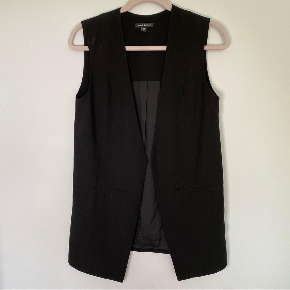 Paris Sunday vest